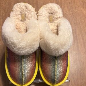 UGG Cozy II Glitter Slippers with Yellow and Multicolor Design